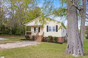 205 E Florida St, Clinton, SC 29325 - Photo 1