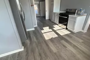 18 Adger St, Pelzer, SC 29669 - Photo 5