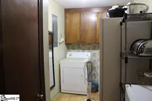 300 Marion Pl, Clinton, SC 29325 - Photo 25