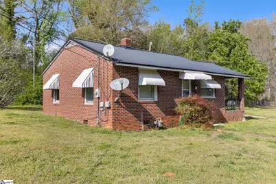 215 Truman Street, Laurens, SC 29360 - Photo 3