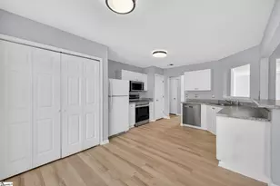 507 Fairview Lake Way, Simpsonville, SC 29680 - Photo 15