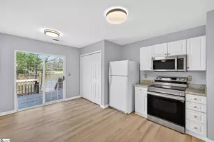 507 Fairview Lake Way, Simpsonville, SC 29680 - Photo 13