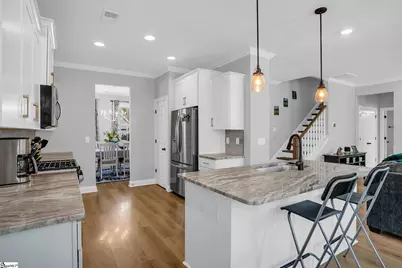 17 Byrnes Lane, Greenville, SC 29609 - Photo 9