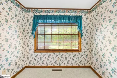 204 Birchwood Drive, Union, SC 29379 - Photo 5
