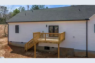 160 Holmes Drive, Spartanburg, SC 29303 - Photo 3