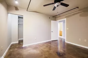 400 Mills Ave, Greenville, SC 29605 - Photo 9