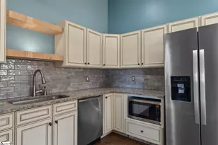 1440 Holly Springs Church Rd, Campobello, SC 29322 - Photo 5