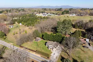 1440 Holly Springs Church Rd, Campobello, SC 29322 - Photo 29