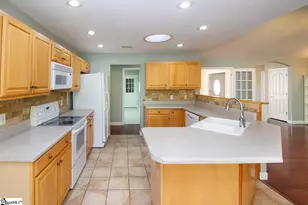 735 Britton St, Anderson, SC 29621 - Photo 17