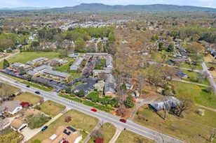 710 Hunts Bridge Rd, Greenville, SC 29617 - Photo 27