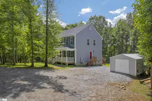 131 Tompkins Hl Ln, Pickens, SC 29671 - Photo 3