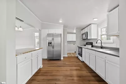 204 Sarrar Street, Pendleton, SC 29670 - Photo 9