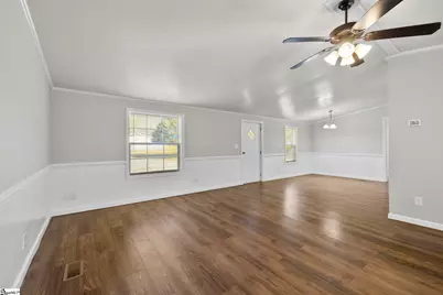 204 Sarrar Street, Pendleton, SC 29670 - Photo 5