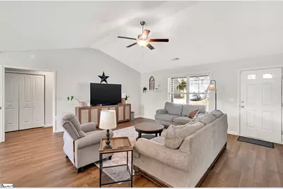 229 Icebow Road, Fountain Inn, SC 29644 - Photo 7