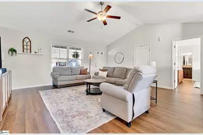 229 Icebow Road, Fountain Inn, SC 29644 - Photo 9