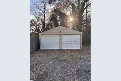 1021 Gentry Memorial Highway, Easley, SC 29640 - Photo 17