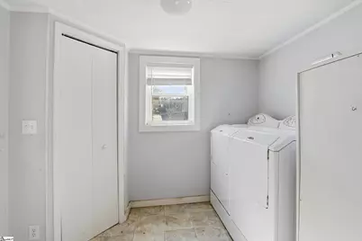 106 E Thompson Street, Landrum, SC 29356 - Photo 11