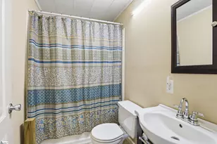 106 E Thompson St, Landrum, SC 29356 - Photo 9