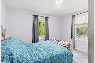 106 E Thompson Street, Landrum, SC 29356 - Photo 7