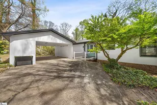 22 E Indian Trail, Taylors, SC 29687 - Photo 3