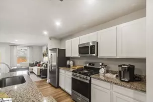 1294 Forestbrook Ln, Spartanburg, SC 29303 - Photo 5