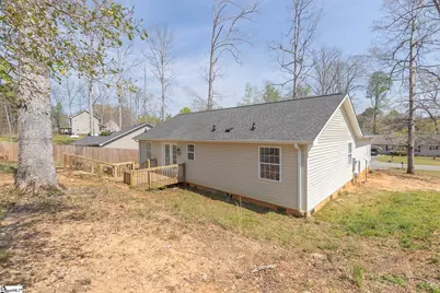 107 Brookside Circle, Honea Path, SC 29654 - Photo 9