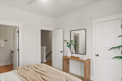 9 Hawthorne Lane #Unit 105, Greenville, SC 29605 - Photo 15