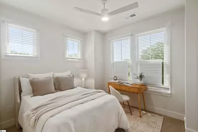 9 Hawthorne Lane #Unit 105, Greenville, SC 29605 - Photo 19