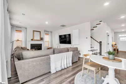 313 Foxbank Circle, Greer, SC 29651 - Photo 9