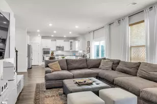 313 Foxbank Cir, Greer, SC 29651 - Photo 11