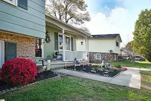 212 Brookmere Rd, Simpsonville, SC 29681 - Photo 3