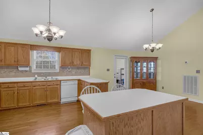 101 Divine Drive, Easley, SC 29640 - Photo 9