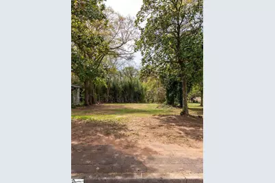 110 Wakefield Street, Greenville, SC 29601 - Photo 17