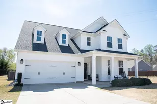 305 Kelby St, Travelers Rest, SC 29690 - Photo 1