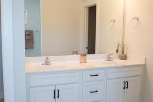 305 Kelby St, Travelers Rest, SC 29690 - Photo 25