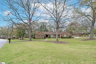 102 Bridgewater Dr, Greenville, SC 29615 - Photo 1