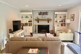 20 E Indian Trail, Taylors, SC 29687 - Photo 11