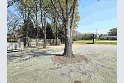 2159 Chesnee Highway, Spartanburg, SC 29303 - Photo 11