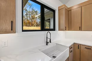 125 E Peninsula Dr, Laurens, SC 29360 - Photo 13