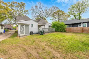 521 Perry Ave, Greenville, SC 29611 - Photo 17