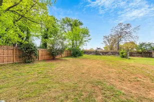 521 Perry Ave, Greenville, SC 29611 - Photo 15