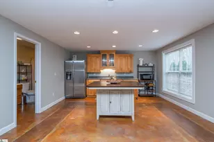 802 Worchester Pl, Simpsonville, SC 29680 - Photo 33