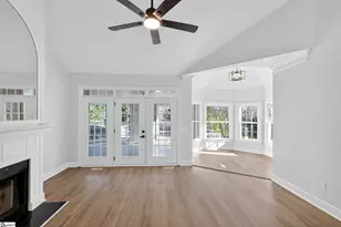 4 Dunrobin Ln, Simpsonville, SC 29681 - Photo 9