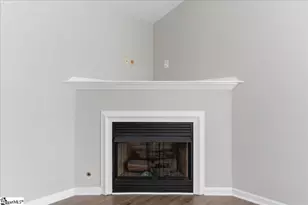 20 Laurelhurst Ct, Greer, SC 29650 - Photo 5