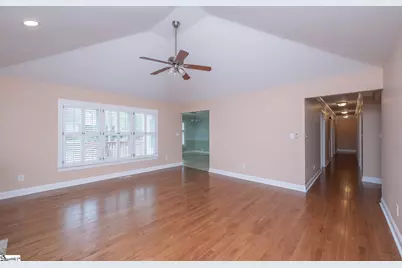 512 Wemberly Lane, Simpsonville, SC 29681 - Photo 9