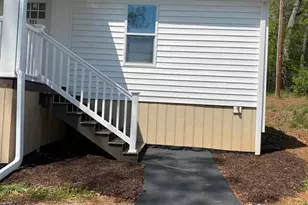 521 Park St, Inman, SC 29349 - Photo 5