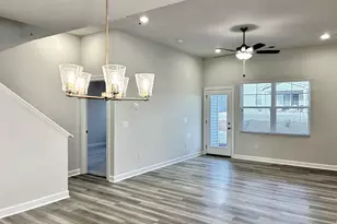 1422 Johnstone Dr, Reidville, SC 29375 - Photo 7