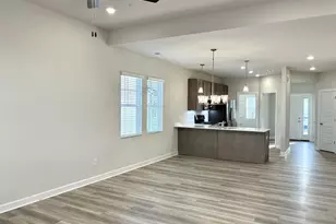 1422 Johnstone Dr, Reidville, SC 29375 - Photo 9