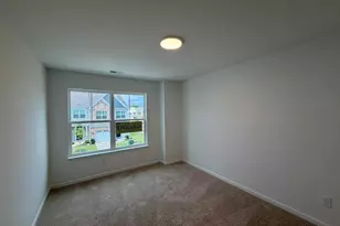 603 Autumn Lk Rd, Simpsonville, SC 29681 - Photo 7