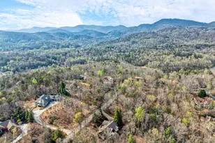 304 Lake Hills Ln, Travelers Rest, SC 29690 - Photo 33